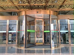 自動門旋轉門使用規定，旋轉門自動門歸屬方必知