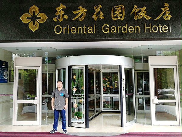 門道佰分佰自動(dòng)門維修團(tuán)隊(duì)一