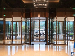 廣西柳州某山莊寧波智匯門道自動旋轉門保養服務案例