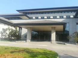 濟南黨校多瑪自動旋轉門電器系統維修升級服務案例