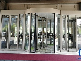 北京某國際酒店旋轉門門區以舊換新改造服務案例