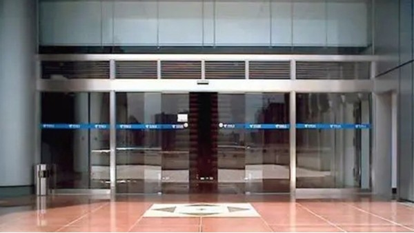 電動(dòng)玻璃移門(mén)壞了怎么辦？如何維修電動(dòng)玻璃移門(mén)？