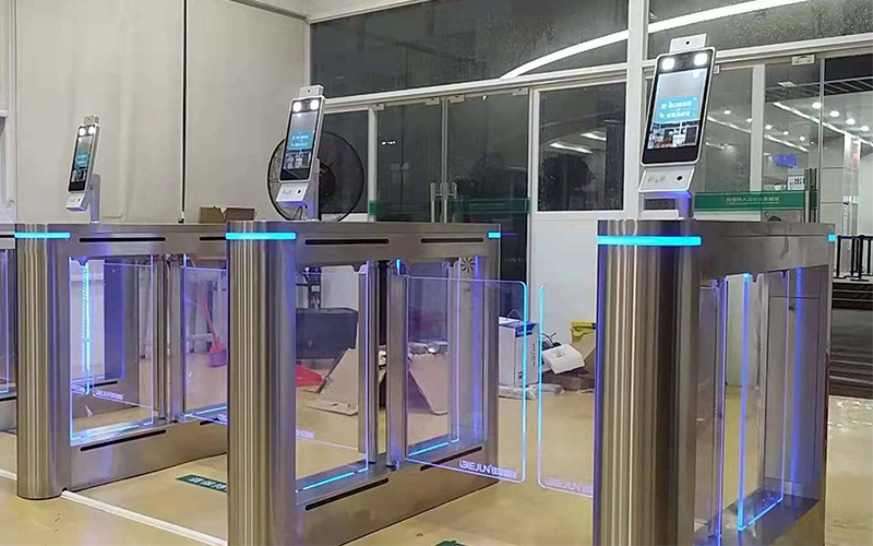 閘機機芯、電路電源和安全電眼維護保養方法