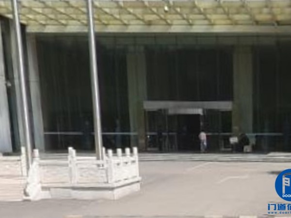 濟南市凱必盛（KBB）旋轉門配件維修服務案例